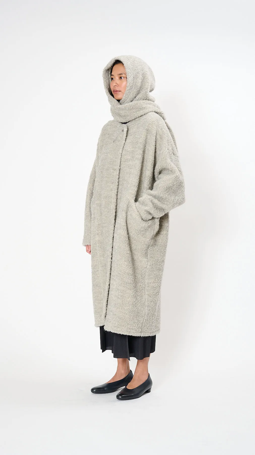 Raw Wool Loop Yarn Coat in Light Gray