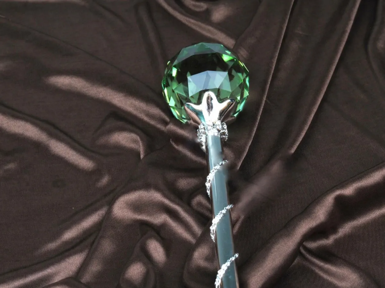 Spell-Casting Green Crystal Scepter Wand